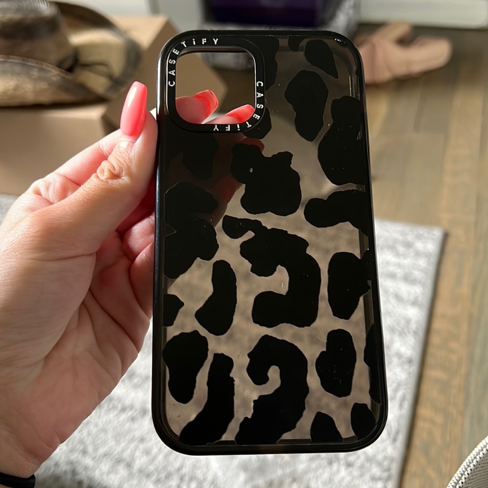 iPhone 12 Pro castify case